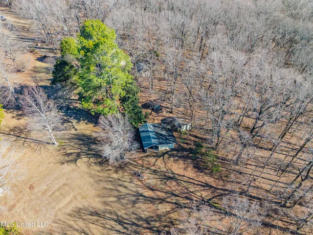 $270,000 | 104 Shagbark Drive, Batesville, MS 38606