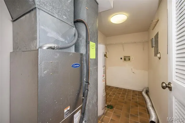 $329,900 | 1621 Walpole Drive, Unit B, Chesterfield, MO 63017