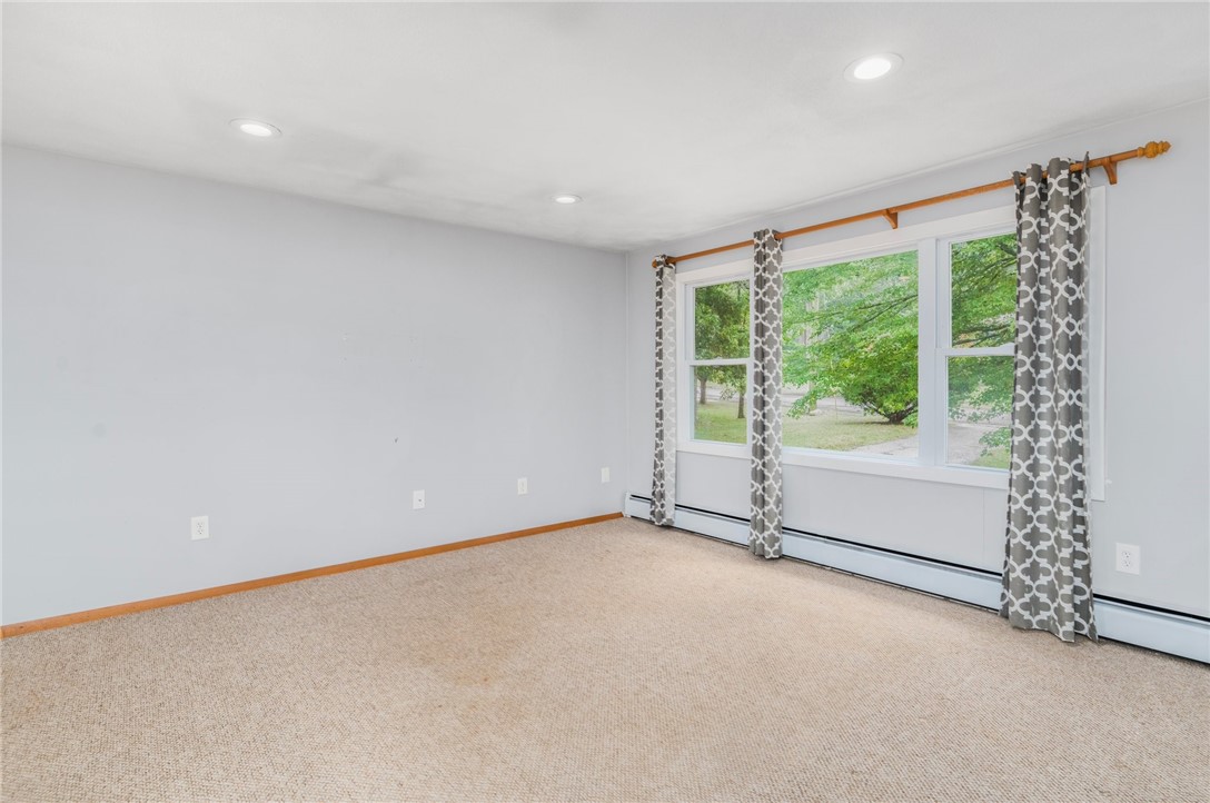 10 Tree Top Drive Westerly, RI 02891 - Photo 10 of 37