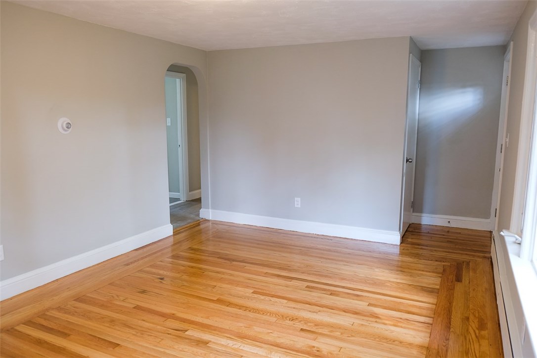 73 Vanderbilt Road Warwick, RI 02886 - Photo 11 of 16 Gallery Image 11
