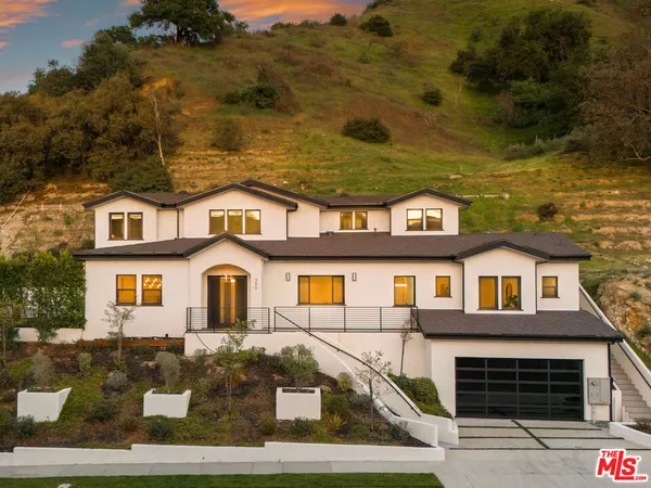 $2,450,000 | 350 Mt Carmel Drive, Glendale, CA 91206