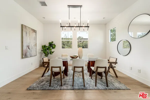 $2,450,000 | 350 Mt Carmel Drive, Glendale, CA 91206