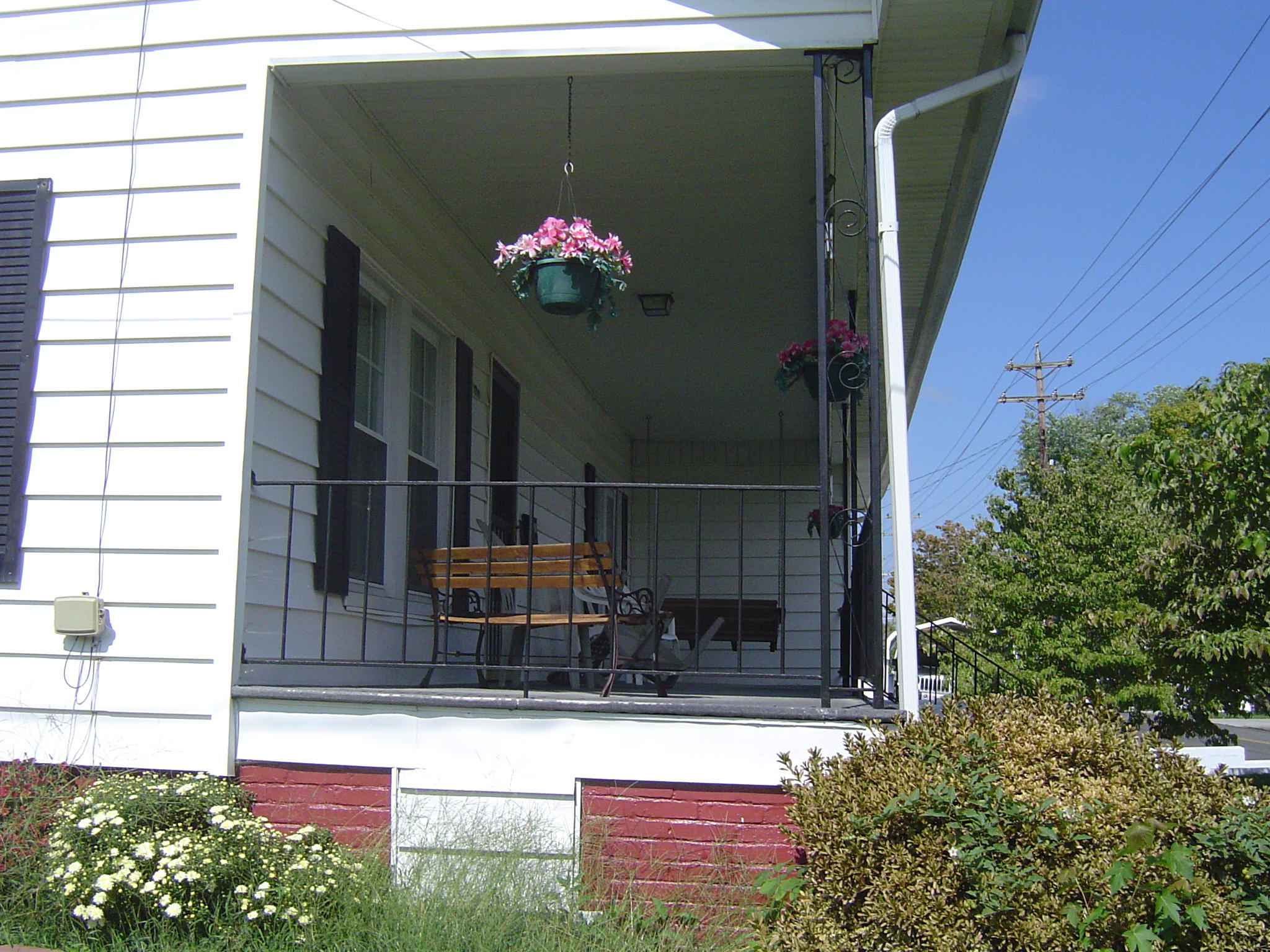 Covered Front Porch