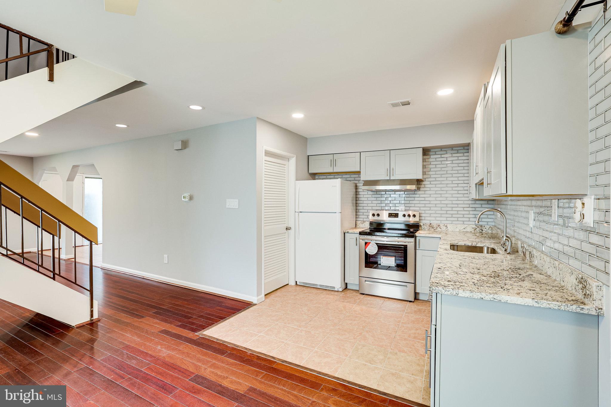 12169 Sanibel Court Reston, VA 20191 - Photo 14 of 35 Gallery Image 14