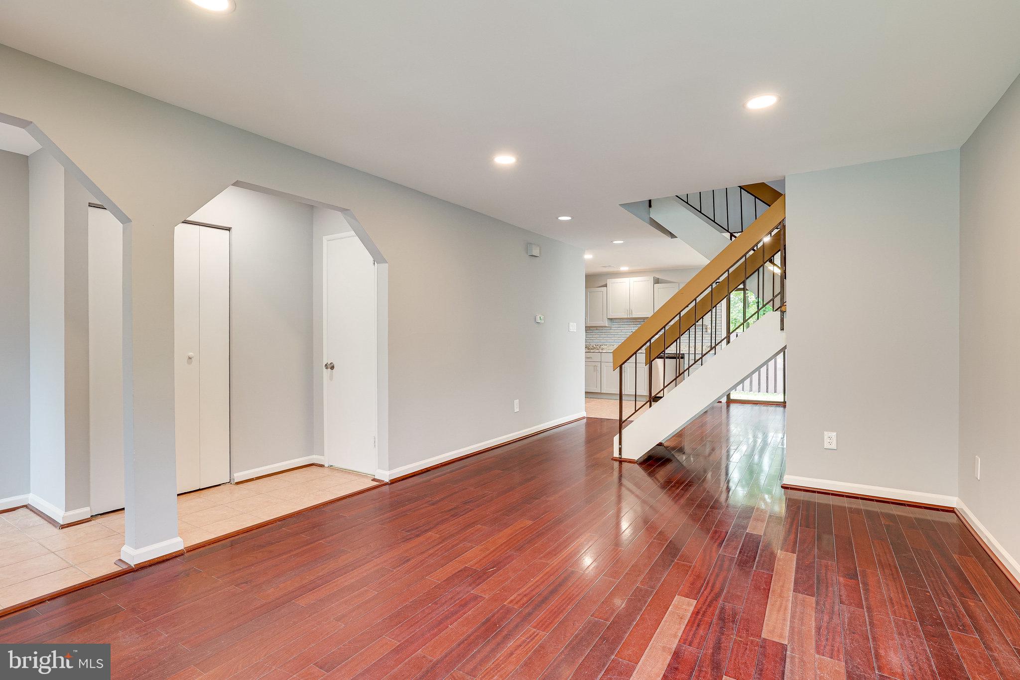 12169 Sanibel Court Reston, VA 20191 - Photo 7 of 35 Gallery Image 7
