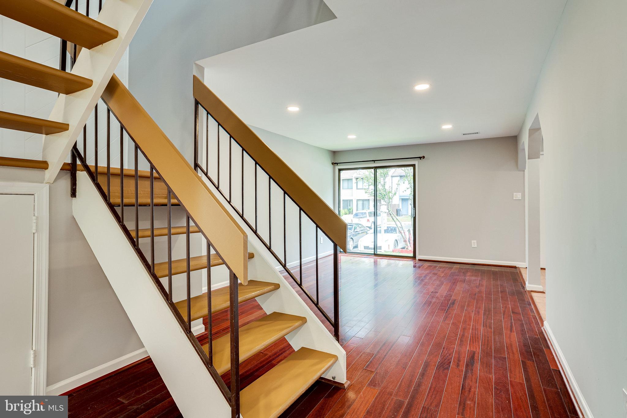 12169 Sanibel Court Reston, VA 20191 - Photo 10 of 35 Gallery Image 10