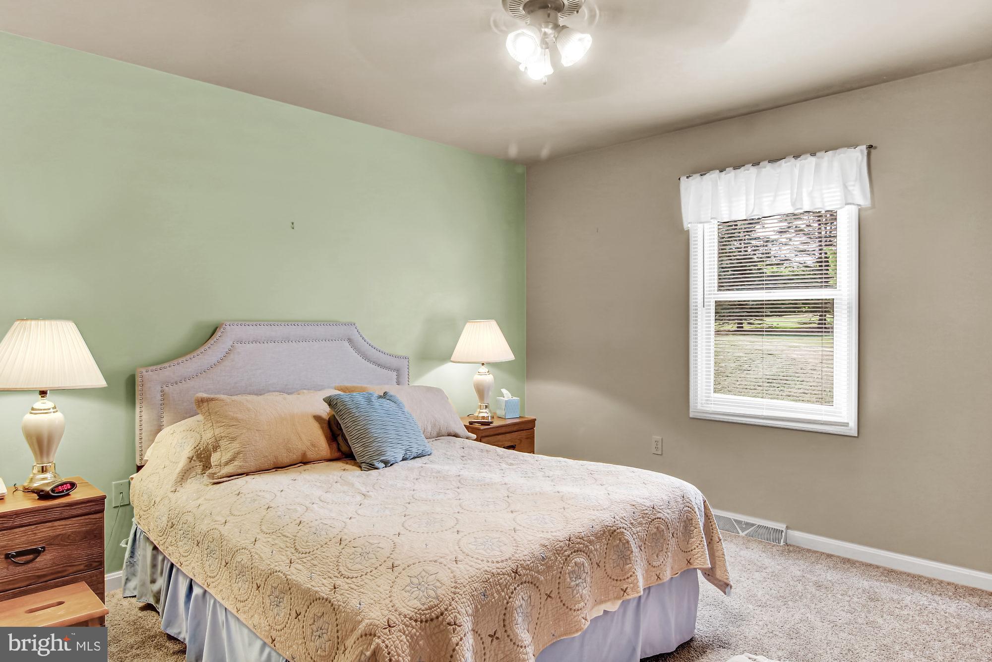 8031 Rabbit Lane Harrisburg, PA 17112 - Photo 9 of 27 Gallery Image 9