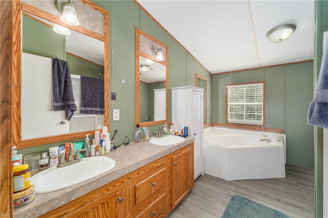 285 Heather Road Folkston, GA 31537 - Photo 11 of 28