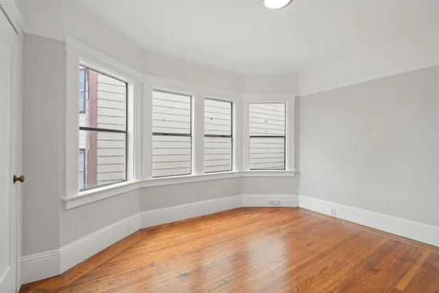 $1,049,000 | 187 Lee Avenue, San Francisco, CA 94112