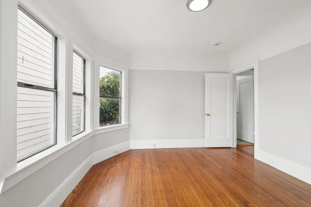 $1,049,000 | 187 Lee Avenue, San Francisco, CA 94112