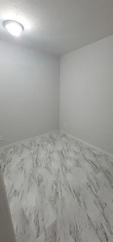 $1,049,000 | 187 Lee Avenue, San Francisco, CA 94112