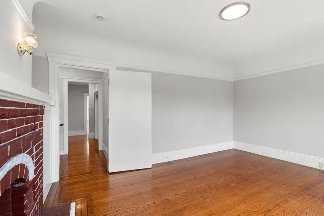 $1,049,000 | 187 Lee Avenue, San Francisco, CA 94112