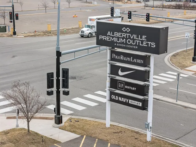 $549,000 | 7157 Large Avenue Northeast, Otsego, MN 55301