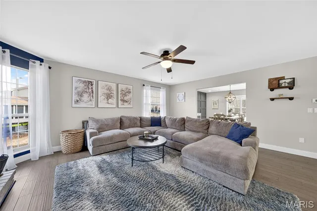 $549,900 | 709 Scarlet Oak Drive, Lake St. Louis, MO 63367