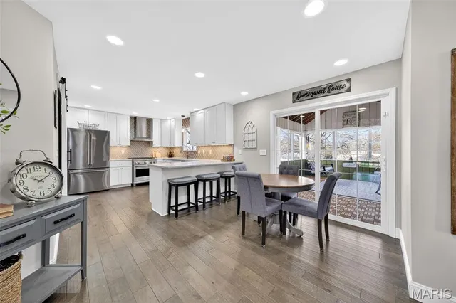 $549,900 | 709 Scarlet Oak Drive, Lake St. Louis, MO 63367