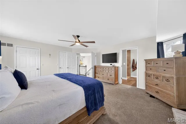 $549,900 | 709 Scarlet Oak Drive, Lake St. Louis, MO 63367