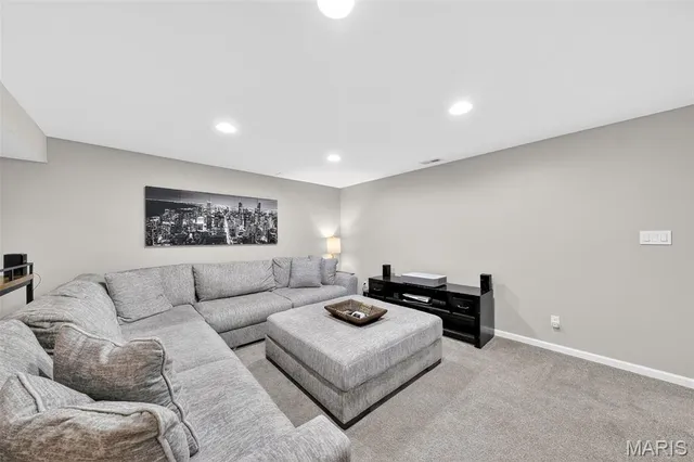 $549,900 | 709 Scarlet Oak Drive, Lake St. Louis, MO 63367