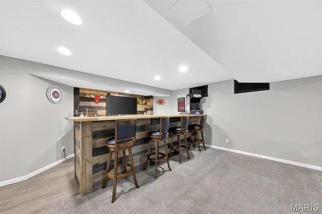 $549,900 | 709 Scarlet Oak Drive, Lake St. Louis, MO 63367