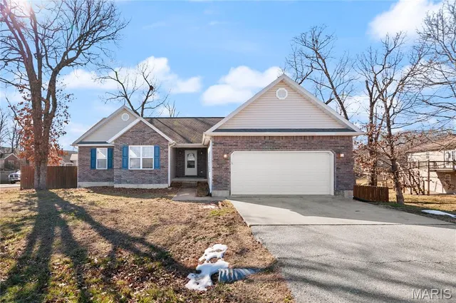 $315,000 | 23077 Righteous Lane, Waynesville, MO 65583