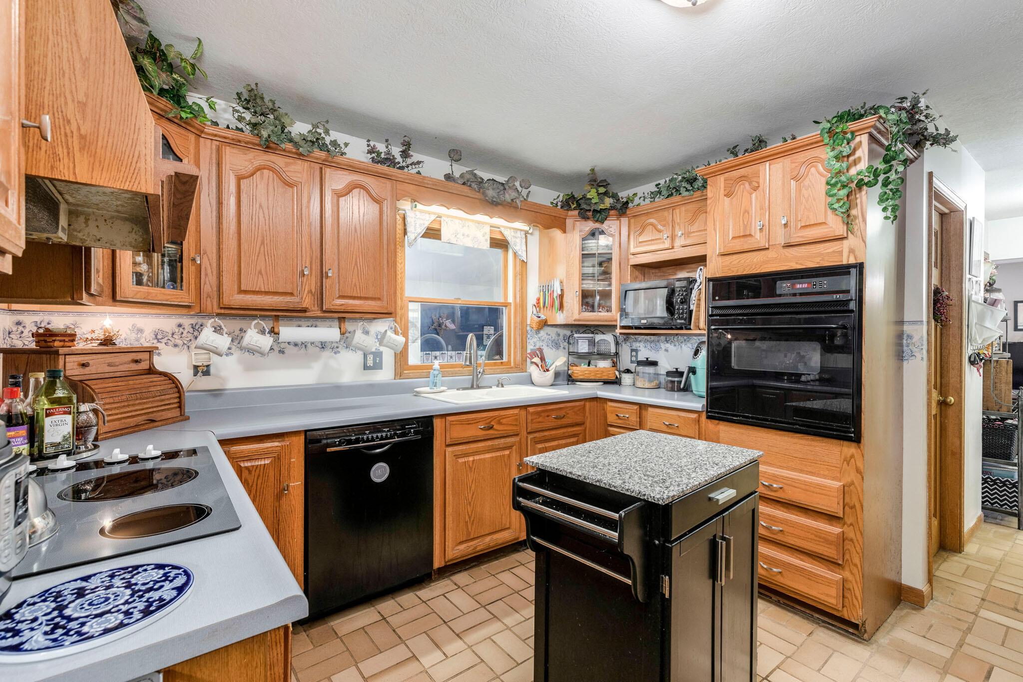 5213 Brook Road Northwest Lancaster, OH 43130 - Photo 20 of 52 Gallery Image 20