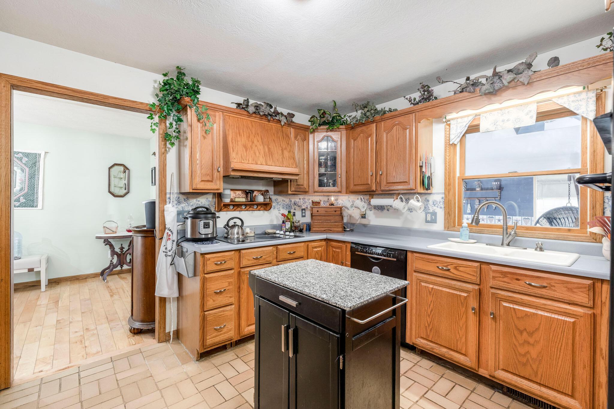5213 Brook Road Northwest Lancaster, OH 43130 - Photo 23 of 52 Gallery Image 23