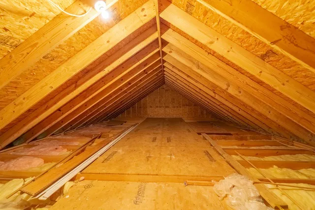 a view of a back yard from a balcony