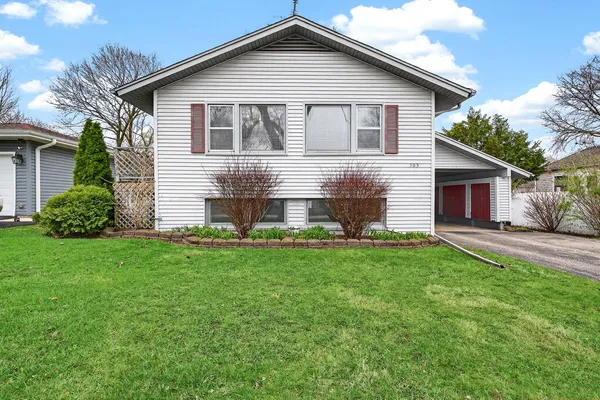 $330,000 | 305 South 13th Street, St. Charles, IL 60174