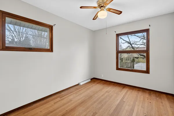 $330,000 | 305 South 13th Street, St. Charles, IL 60174