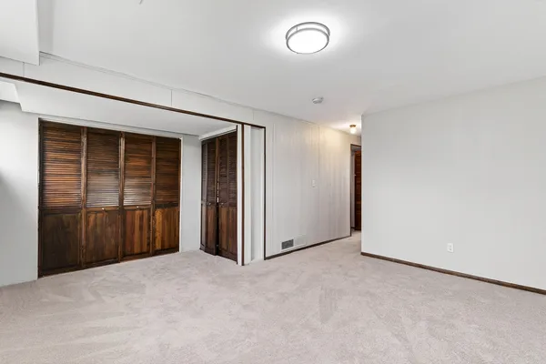 $330,000 | 305 South 13th Street, St. Charles, IL 60174