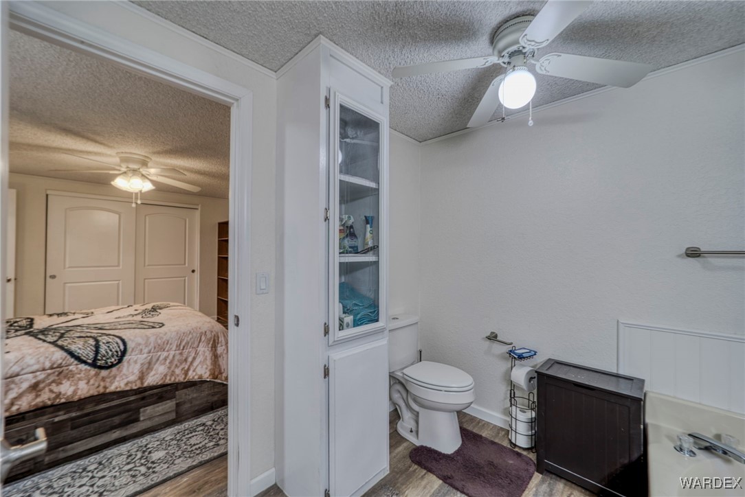 1220 Baseline Road Bullhead City, AZ 86442 - Photo 20 of 40 Master Bathroom