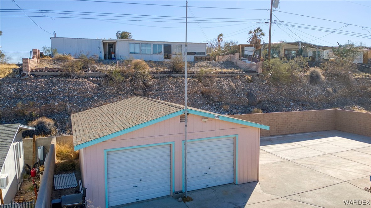 1220 Baseline Road Bullhead City, AZ 86442 - Photo 32 of 40 Garage