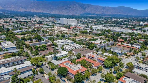 $749,000 | 601 East California Boulevard, Unit 306, Pasadena, CA 91106