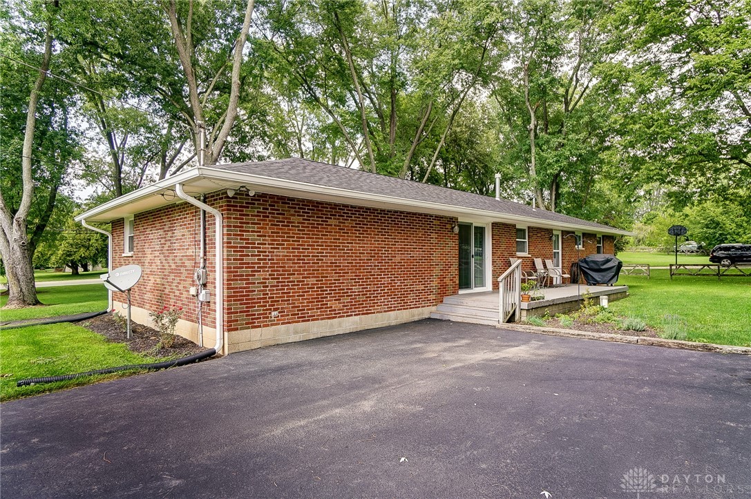 5909 Dayton Springfield Road Springfield, OH 45502 - Photo 51 of 56 Gallery Image 51
