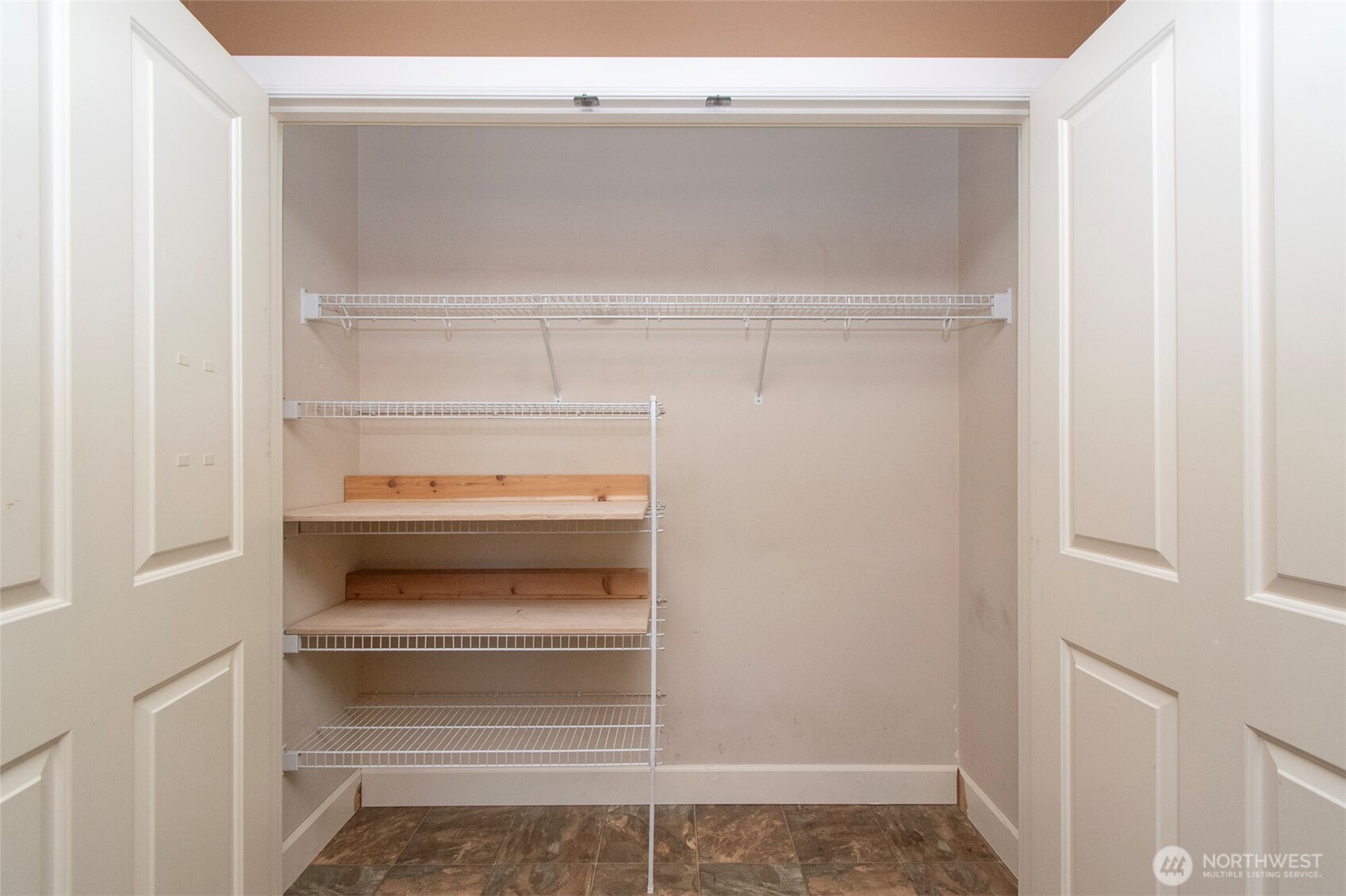 1706 Lower Elwha Road Port Angeles, WA 98363 - Photo 17 of 40 Gallery Image 17