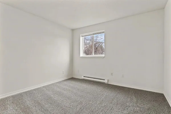 $198,000 | 222 North Hutchinson Road, Unit 105, Spokane Valley, WA 99212