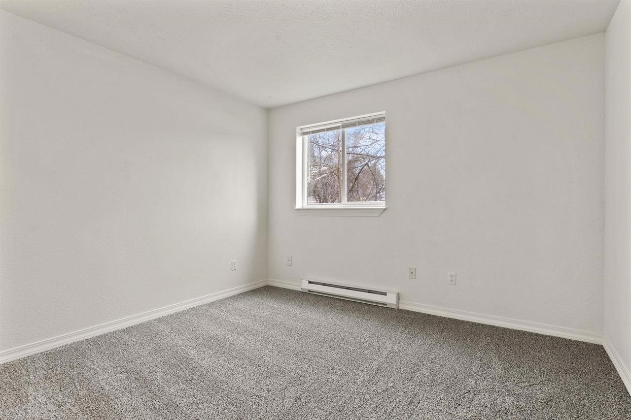 222 North Hutchinson Road, Unit 105 Spokane Valley, WA 99212 - Photo 14 of 21