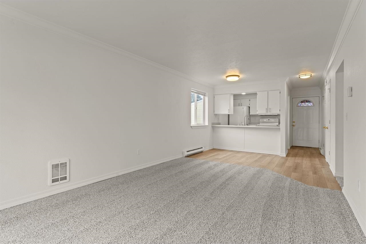 222 North Hutchinson Road, Unit 105 Spokane Valley, WA 99212 - Photo 10 of 21