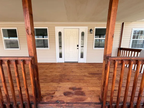 $210,000 | 11592 East Main Street, Owensburg, IN 47453