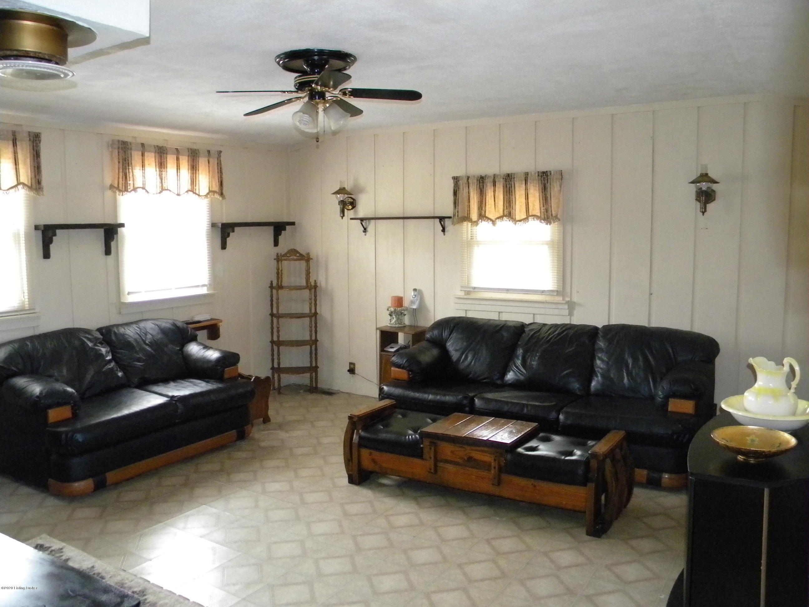 9484 Mt Eden Road Waddy, KY 40076 - Photo 35 of 63 DSCN4500