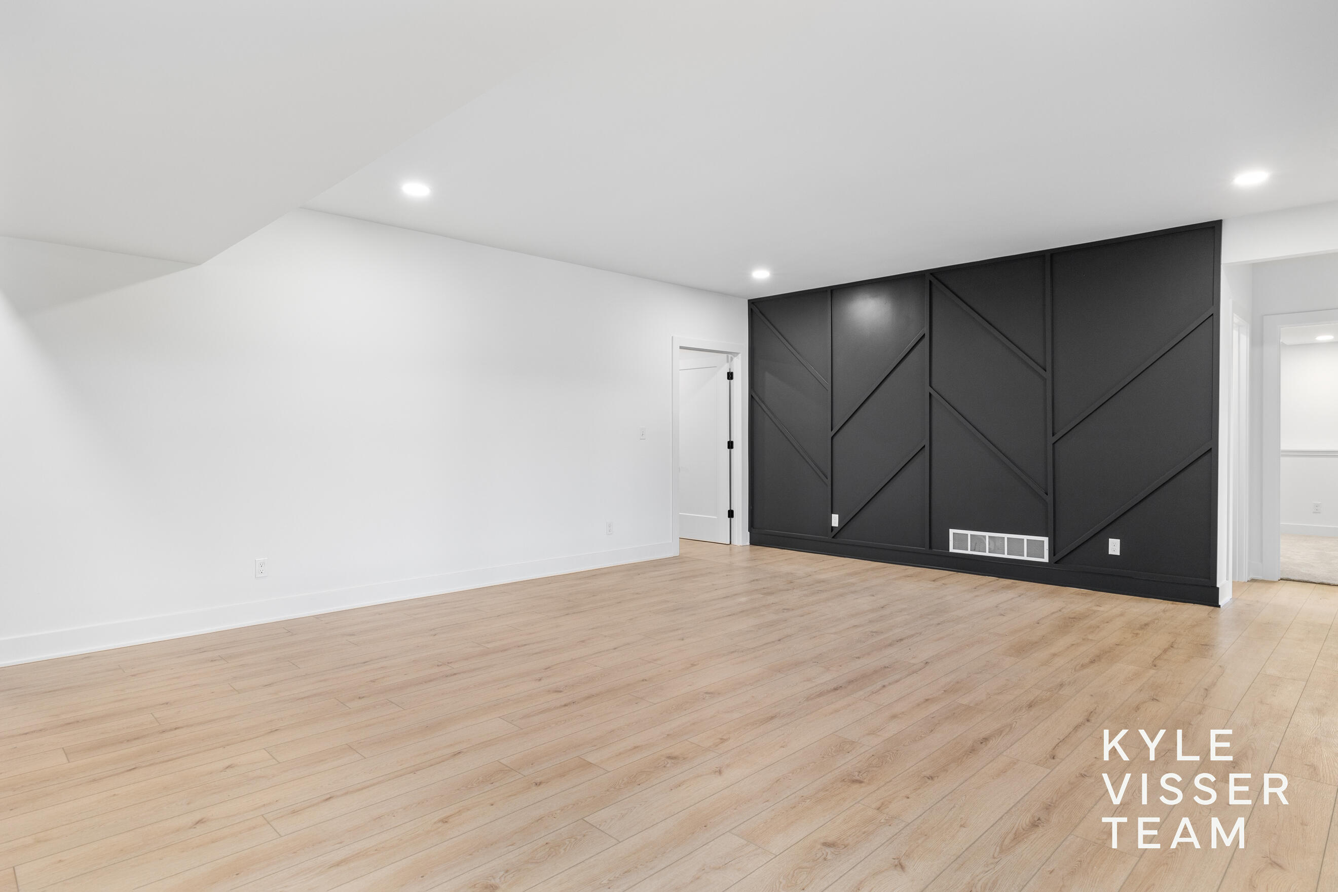 8151 28th Street Southeast Ada, MI 49301 - Photo 47 of 72 Recreation Room