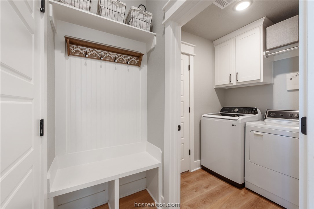 244 Brazos Bend Snook, TX 77879 - Photo 22 of 33 a utility room with dryer and washer