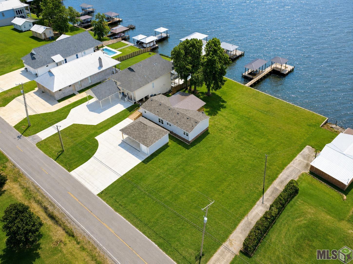 7761 Island Road Ventress, LA 70783 - Photo 3 of 3