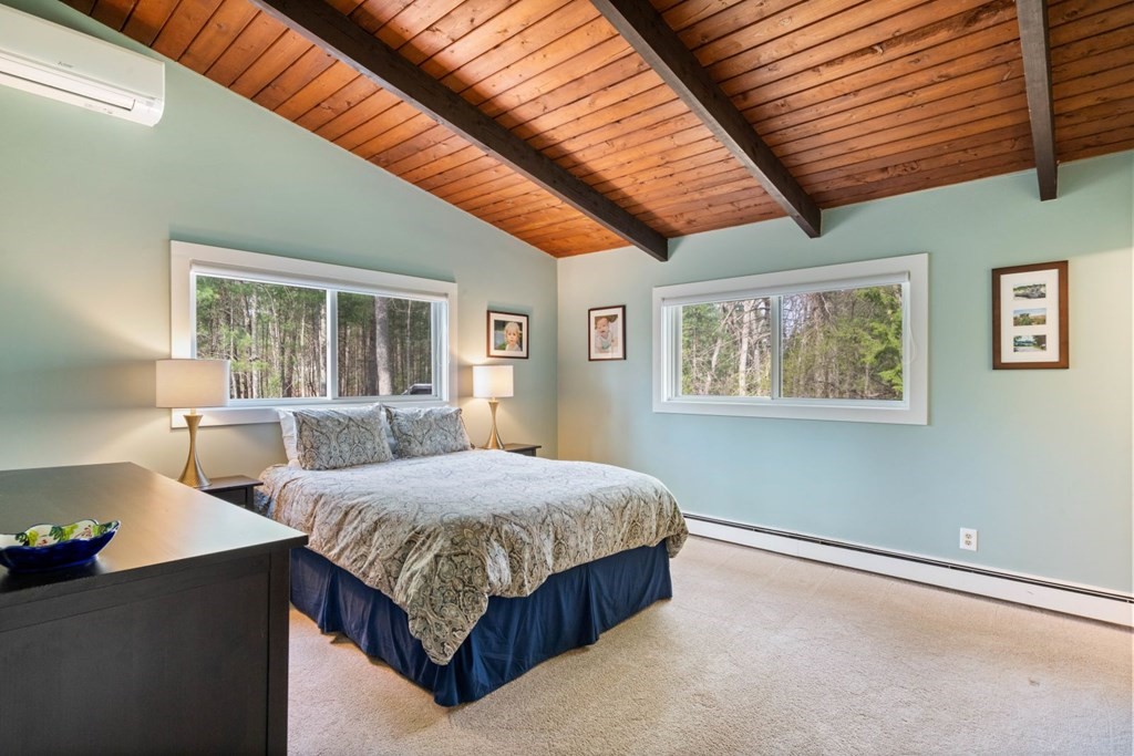 28 Hunt Road Sudbury, MA 01776 - Photo 8 of 27 Gallery Image 8