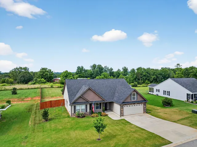 $349,900 | 125 Thorn Creek Drive, Gaffney, SC 29341