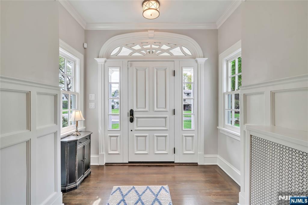 227 Fairmount Road Ridgewood, NJ 07450 - Photo 5 of 50
