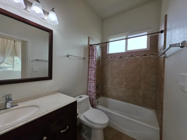 $1,950,000 | 29 Papakapu Place, Wailuku, HI 96793