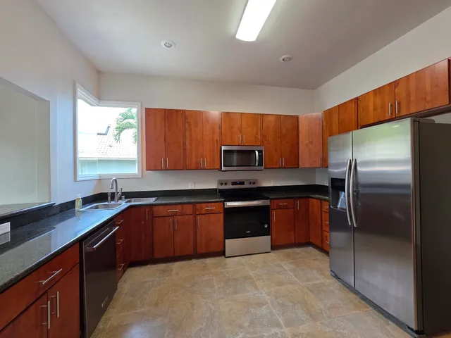 $1,950,000 | 29 Papakapu Place, Wailuku, HI 96793