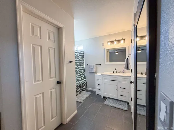 $544,950 | 22264 East Belleview Place, Aurora, CO 80015