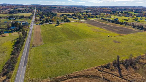 $199,900 | 1495 West Bloomfield Road, Mendon, NY 14472