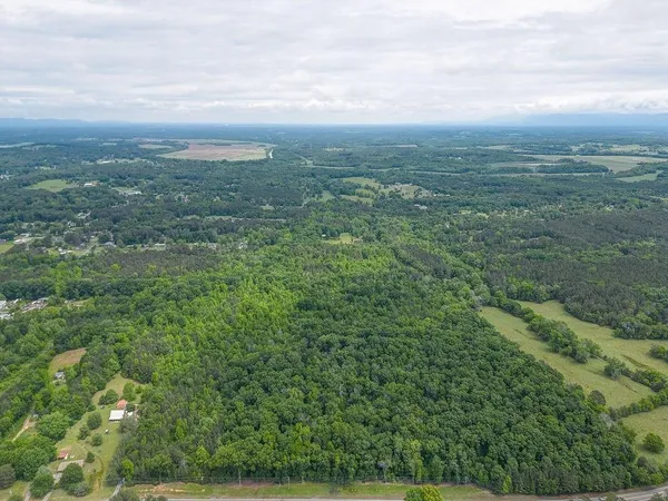 $800,000 | 2148 Red Bud Road Northeast, Calhoun, GA 30701
